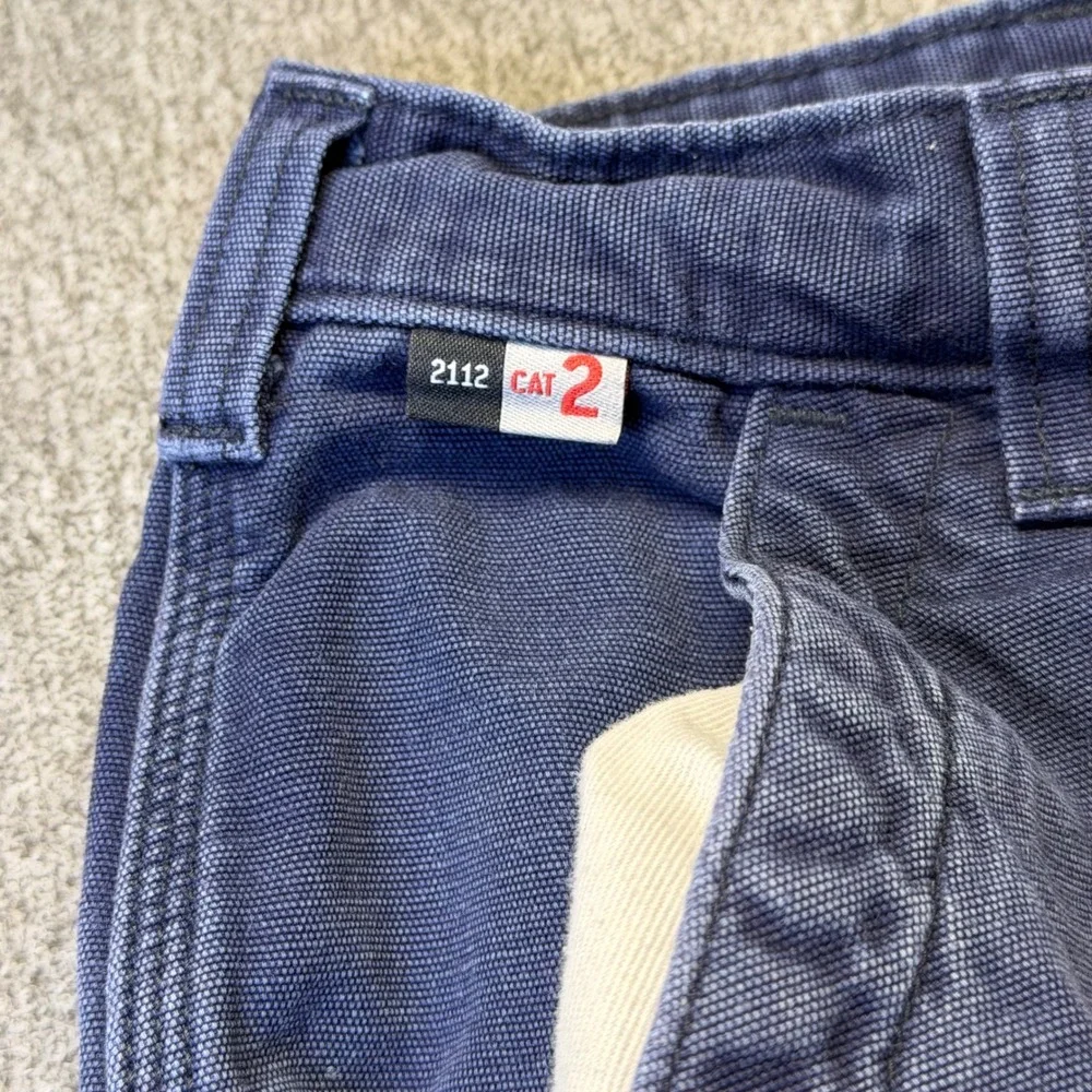 Carhartt FRB240-DNY Flame Resistant Cargo Pants Navy Blue Mens 44x30 CAT 2 Work